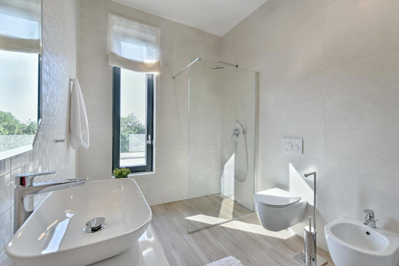 New Villa Tihi Otok Near The Beach Fažana Exteriör bild